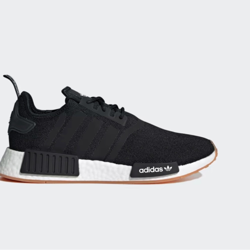 Adidas ultra boost black nmd